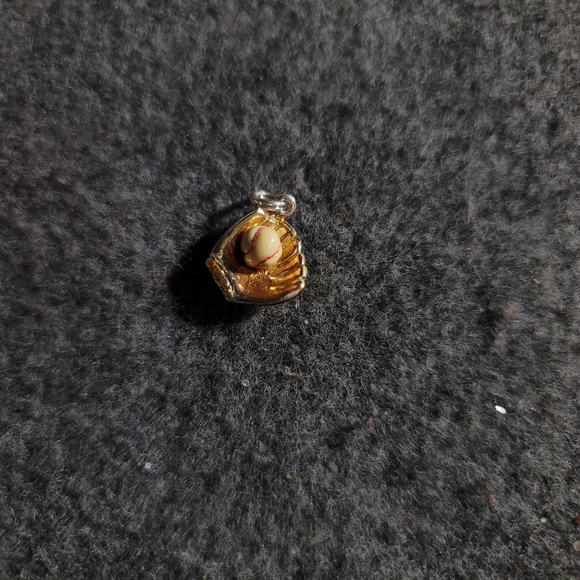 Random Sterling Silver Charms .925 Stamp - Picture 4 of 8